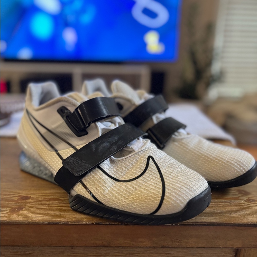 Nike Romaleos 4 Weightlifting Shoes White/White/Black Men’s Size CD3463-101
